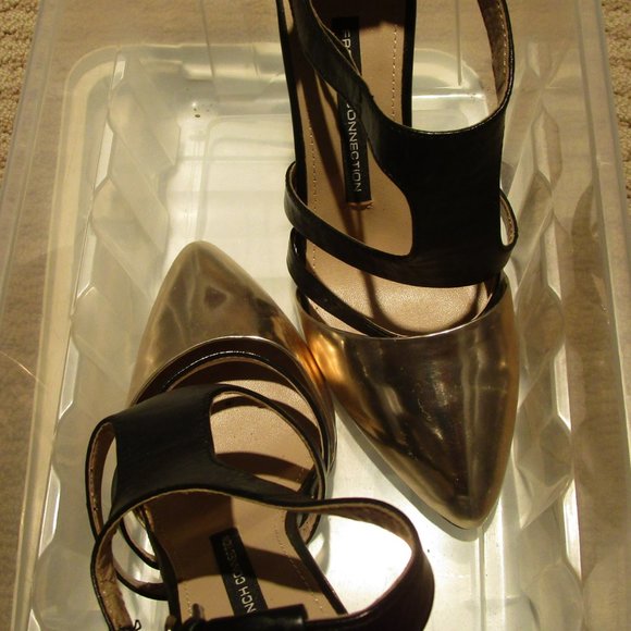 French Connection Black/Gold Strappy Leather shoe - Picture 2 of 3